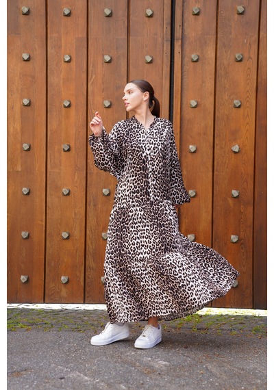 Polologin Butik Modern Leopar Desenli Spor Kesim Uzun Tesettür Elbise Krem