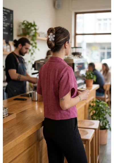 Armonika Kadın Koyu Pembe Kolu Yırtmaç Detaylı Crop Kısa Kol Ceket Arm-24y001048