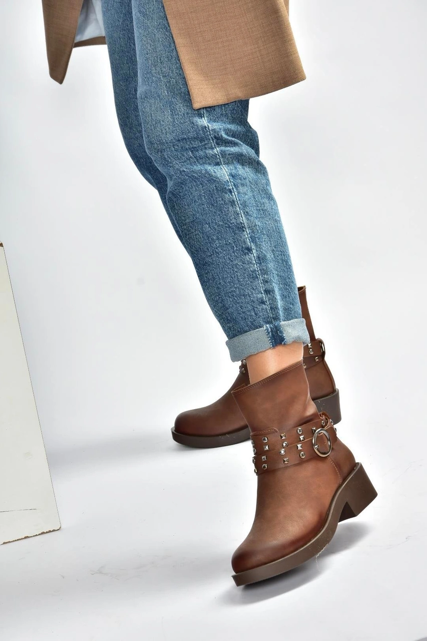 Fox Shoes V674121209 Taba Alçak Topuklu Fermuarlı Kadın Bot Taba-Suni Deri