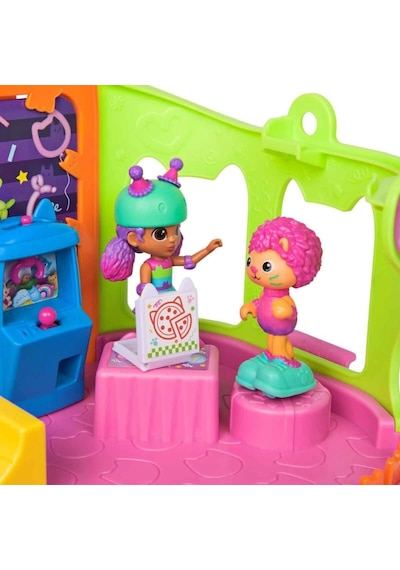 69755 Figür Oyun Set Gabby S Dollhouse Çatı Katı Paten Partisi