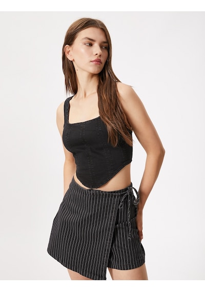 Koton Crop Korse Büstiyer Kot U Yaka Askılı Asimetrik Kesim Siyah 3sal30013md 3SAL30013MDBLK Siyah Koton Crop Korse Büstiyer Kot U Yaka Askılı Asimetrik Kesim Siyah 3sal30013md 3SAL30013MDBLK Siyah