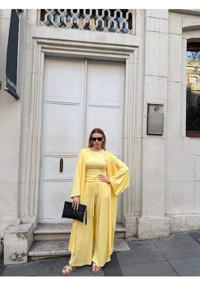 Bonacosa Kadın Viskon 3 Lü Takım Kimono + Beli Lastikli Salaş Pantolon + Kısa Kol Tshirt 8 Renk Sarı Bonacosa Kadın Viskon 3 Lü Takım Kimono + Beli Lastikli Salaş Pantolon + Kısa Kol Tshirt 8 Renk Sarı