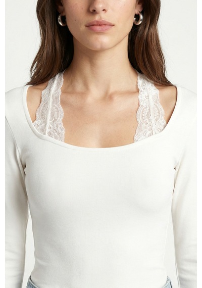Ritnice Kadın Emma Dantel Detaylı Uzun Kollu Ekru Basic Top / Bluz
