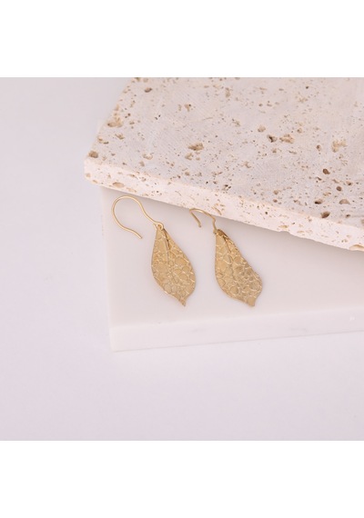 925 Ayar Altın Mikron Kaplama Dokulu Yaprak Gümüş Küpe - E00269 Gold