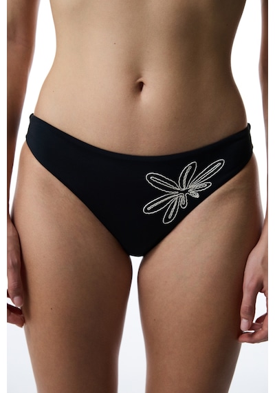 Penti Siyah Nakışlı Bikini Altı