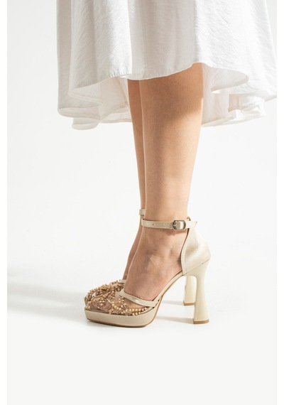 Dabab Shoes Pearly Ten Kadın Platformlu 11cm Topuklu İncili Bilekten Bantlı Abiye Gelin Düğün Ayakkabısı Dabab Shoes Pearly Ten Kadın Platformlu 11cm Topuklu İncili Bilekten Bantlı Abiye Gelin Düğün Ayakkabısı