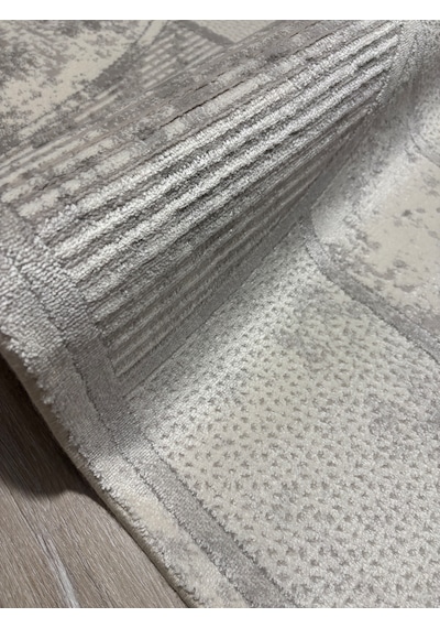 Merinos Halı Doruk %100 Akrilik 200x290 Ebatlı+ 8 Mm Hav