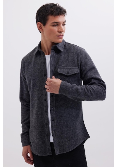 Tudors Erkek Slim Fit Tek Cep Kapaklı Düz Oduncu Spor Koyu Gri Gömlek-41547 Koyu Gri Tudors Erkek Slim Fit Tek Cep Kapaklı Düz Oduncu Spor Koyu Gri Gömlek-41547 Koyu Gri