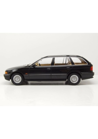 Trıple T9 1/18 Bmw 5 Series E39 Touring Black Metallic