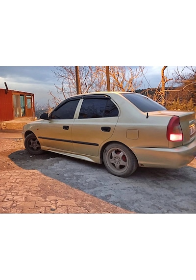 Hyundai Accent 2 Milenyum Kasa Marşpiyel - Boyasız Fiberglass - 2001 - 2004