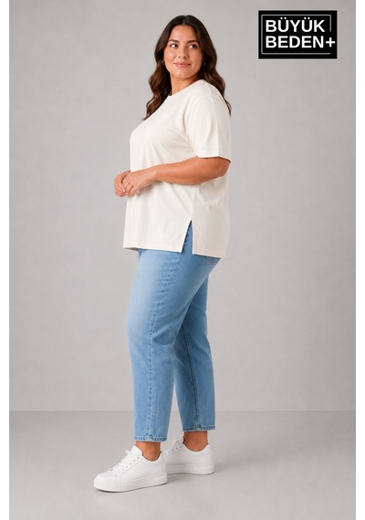 Superlife Büyük Beden Kadın Bisiklet Yaka Yırtmaç Detaylı 3xl-6xl Tunik Tişört Spr26btsk501 Ekru Superlife Büyük Beden Kadın Bisiklet Yaka Yırtmaç Detaylı 3xl-6xl Tunik Tişört Spr26btsk501 Ekru