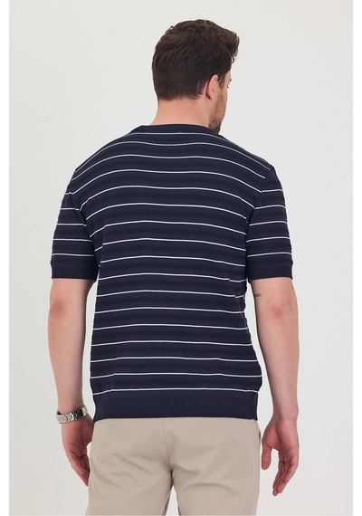 Tarz Cool Erkek Bisiklet Yaka Çizgi Detaylı Kısa Kollu Ince Triko T-shirt Lacivert