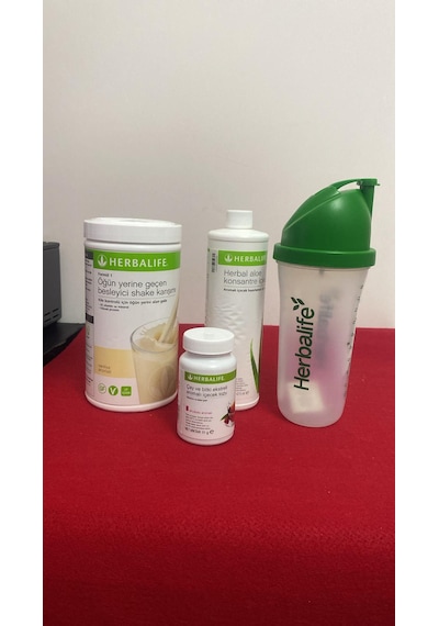 Herbalife Vanılyalı Shake Aloe Çay Ahududu 51 Gr Shaker