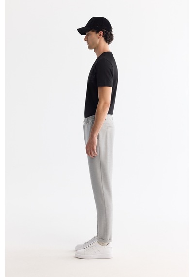 Avva Erkek Açık Gri Yanı Lastikli Bi-stretch Kolay Ütülenen Chino Slim Fit Pantolon B003037