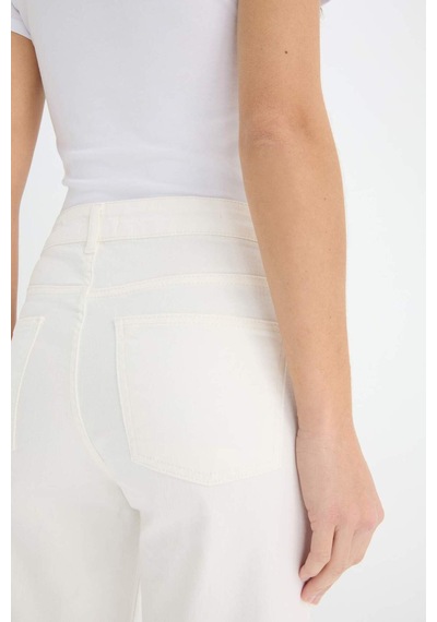 Defacto Comfort Straight Normal Bel Bilek Boy Beyaz Jean Pantolon F6174ax25hswt1 Beyaz