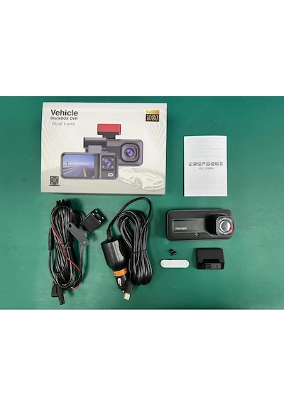Cr51 Full Hd 1080p Wifi Araç Kamerası - 3 Kameralı Ön, İç Ve Arka , 2.0 Inç Ekran, Park Modu Ve Mobil Uygulama Desteği
