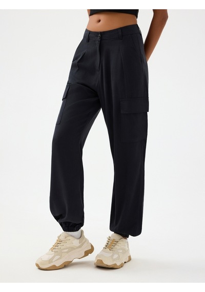 Jogger Fit Kadın Pantolon Siyah