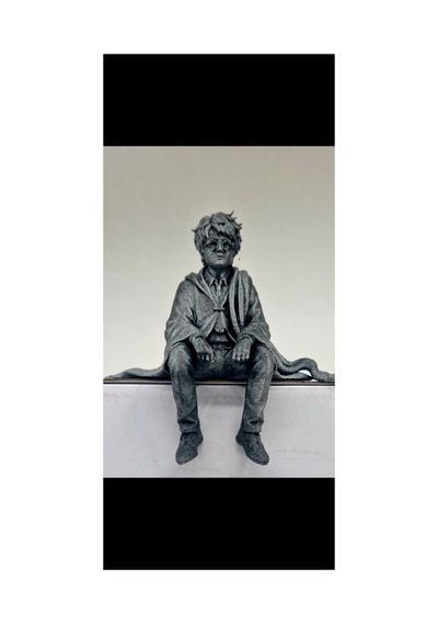 Harry Potter Oturan Figür 10 Cm
