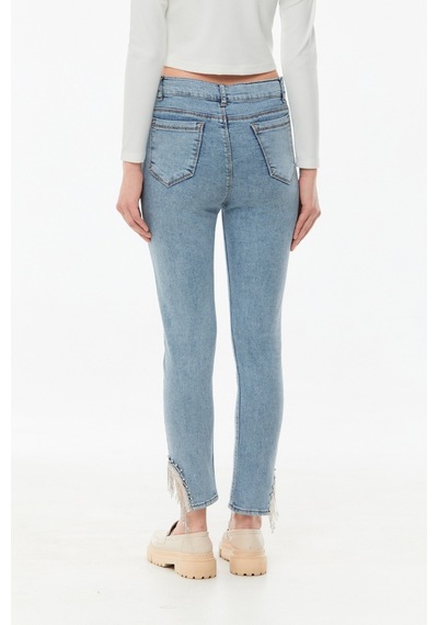 Fullamoda Taşlı Yüksek Bel Straight Fit Kız Çocuk Jean- Altın 24MCCK3664202245-Mavi Fullamoda Taşlı Yüksek Bel Straight Fit Kız Çocuk Jean- Altın 24MCCK3664202245-Mavi