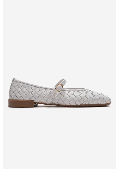 Luvishoes Yevora Beyaz Örgü Hakiki Deri Bantlı Kadın Babet Ayakkabı