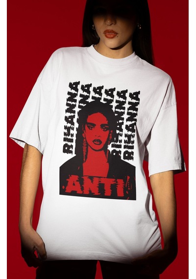 Sevbano Tasarım Rihanna Anti Şarkıcı Baskılı Unisex Oversize Tişört Beyaz