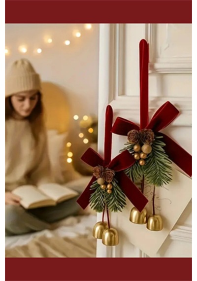 Kırmızı & Altın Noel Kapı Süsü İkili Çan Ve Bordo Kurdele Detaylı Çam Kozalaklı Yılbaşı Kapı Çelen