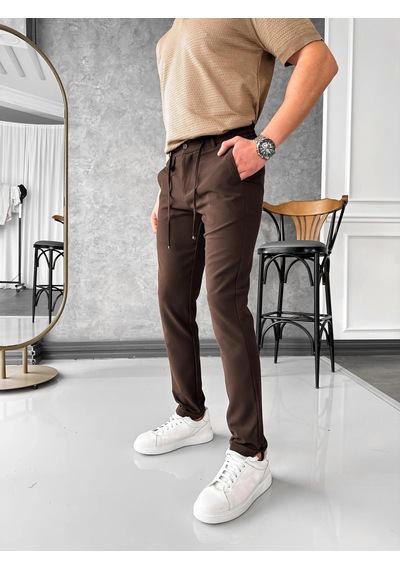 Modefendi İp Ve Düğme Detaylı %100 Gofre Kumaş Jogger Pantolon Kahverengi Modefendi İp Ve Düğme Detaylı %100 Gofre Kumaş Jogger Pantolon Kahverengi