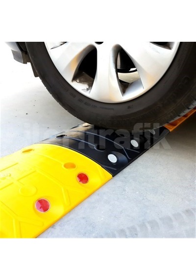 Oval Plastik Hız Kesici Set. Yol Kasisi 2.5 M N11.569