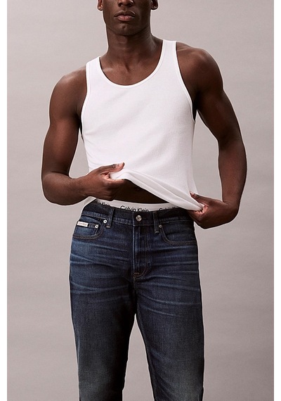 Calvin Klein Erkek Slim Tapered Fit Termal Kumaşlı Jean Pantolon - Koyu Mavi Dark Crescent Calvin Klein Erkek Slim Tapered Fit Termal Kumaşlı Jean Pantolon - Koyu Mavi Dark Crescent