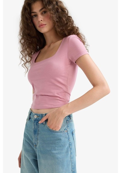 Defacto Fitted U Yaka Basic Düz Kısa Kollu Tişört C6102ax25smbr277 Bordo Defacto Fitted U Yaka Basic Düz Kısa Kollu Tişört C6102ax25smbr277 Bordo