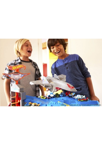 Hot Wheels Ultimate Garaj Dev Kule   Fml03.