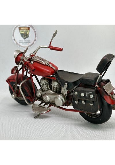 El Yapımı Kırmızı Chopper/cruiser Metal Motosiklet Biblosu Siyah Yan Çantalı & Sissy Barlı