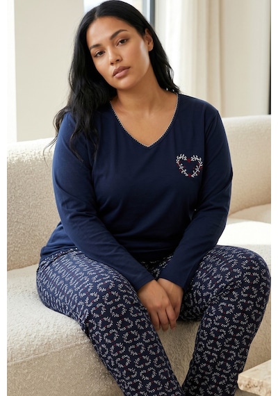 Siyah İnci Pamuklu Likralı Büyük Beden Battal Boy Örme Pijama Takım26240907 Lacivert Siyah İnci Pamuklu Likralı Büyük Beden Battal Boy Örme Pijama Takım26240907 Lacivert