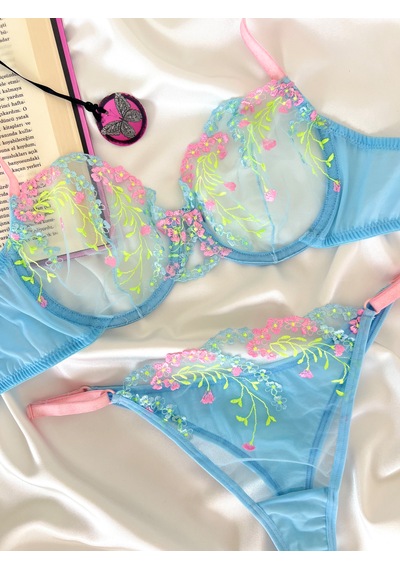 Arinda Babylue Bebe Mavisi Zarif Çiçek Desenli İşlemeli Brode Kapsız Balenli Bralette Sütyen Tanga Alt Üst Çamaşırı Takımı 2 Parça Arinda Babylue Bebe Mavisi Zarif Çiçek Desenli İşlemeli Brode Kapsız Balenli Bralette Sütyen Tanga Alt Üst Çamaşırı Takımı 2 Parça