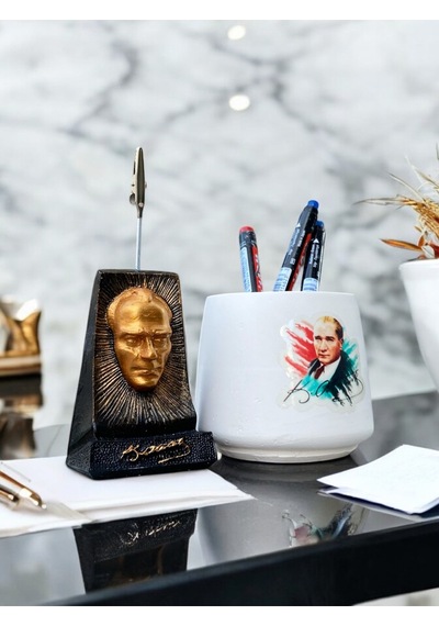 Atatürk Büstü Fotoğraf Not Tutacağı Ve Atatürk Baskılı Kalemlik Seti Hediyelik Renkli