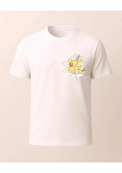 Bahar Çiçekleri Baskılı T-shirt Beyaz