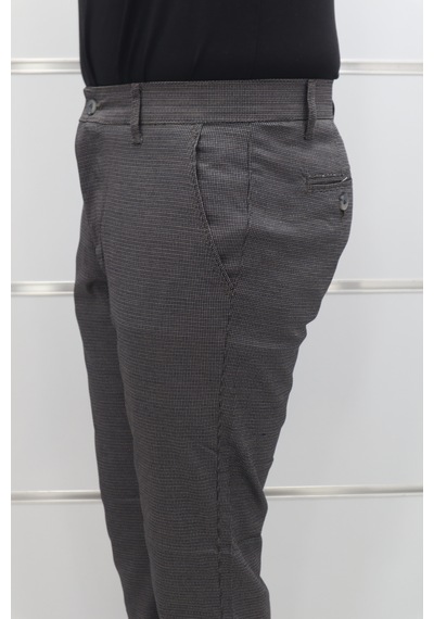 Marcao Dmctekstil Erkek Desenli Normal Bel Dar Kalıp Dar Paça Kumaş Pantolon Kahverengi Marcao Dmctekstil Erkek Desenli Normal Bel Dar Kalıp Dar Paça Kumaş Pantolon Kahverengi