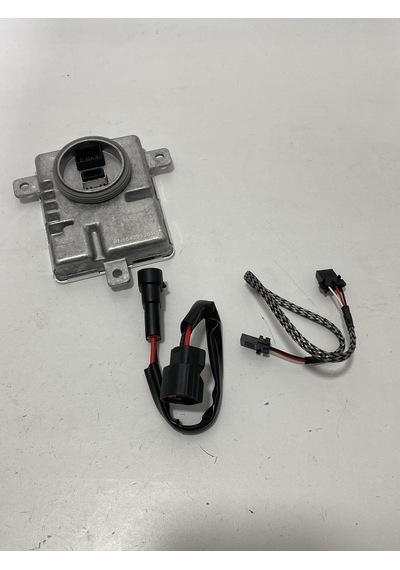 Audi A3 A4 A5 A6 Xenon Far Beyni 8k0941597c