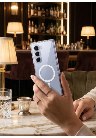 Galaxy Z Fold 5 İçin Uyumlu Kamera Korumalı M-safe Şarj Özellikli Şeffaf Sert Pc Kapak