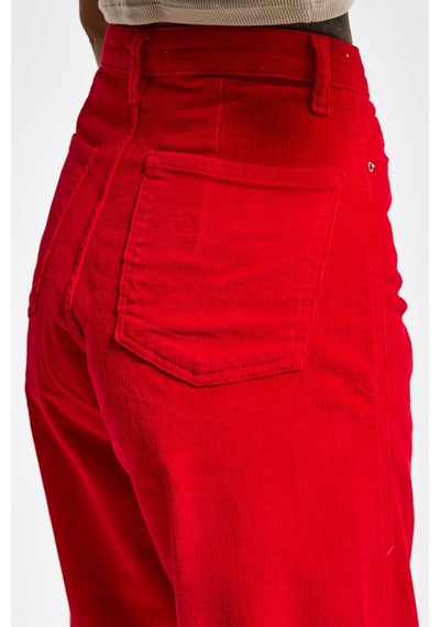 Itsbasic Kadın Kırmızı 26w5-19 Relax Fit Velvet Kadife Kumaş Pantolon