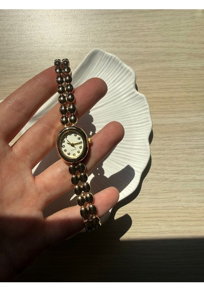 Minimal Metal Kadın Kol Saati Altın 50959904