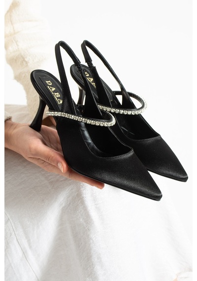 Dabab Shoes Vına Kadın Siyah Sivri Burun 7 Cm İnce Topuklu Taş Detaylı Bilekten Bantlı Klasik Abiye Ayakkabı Dabab Shoes Vına Kadın Siyah Sivri Burun 7 Cm İnce Topuklu Taş Detaylı Bilekten Bantlı Klasik Abiye Ayakkabı