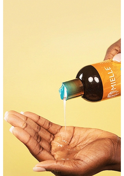 Mielle Mango & Tulsi Besleyici Şampuan 355ml Tüm Saçlar