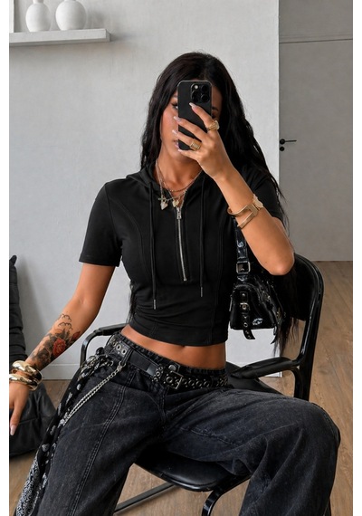 Tarz Cool Kapüşonlu Crop Tişört Fermuarlı Kısa Kollu Kadın Üst Body Siyah