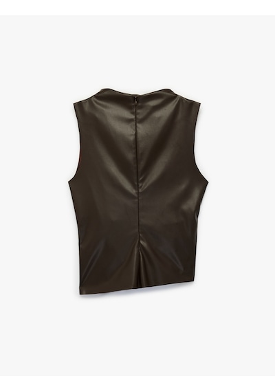 Koton Slim Fit Drapeli Yuvarlak Hafif Dik Yaka Kolsuz Suni Deri Bluz Kahverengi 6wak30010ew Kahve