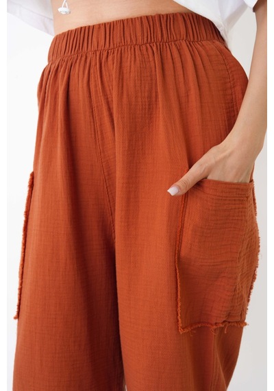 The Voler %100 Pamuk Müslin Şalvar Pantolon Kadın Yüksek Bel Oversize Rahat Kesim Cepli Siyah Yazlık Pantolon Kiremit The Voler %100 Pamuk Müslin Şalvar Pantolon Kadın Yüksek Bel Oversize Rahat Kesim Cepli Siyah Yazlık Pantolon Kiremit