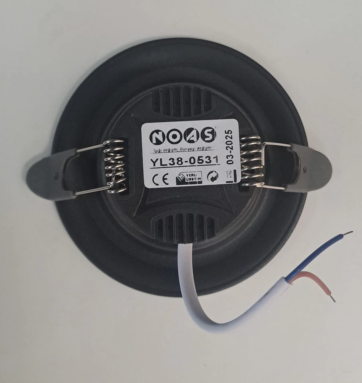 Noas 5 Watt Smd Led Spot Krom Çizgi Siyah Kasa Beyaz Işık 450lm 6500k