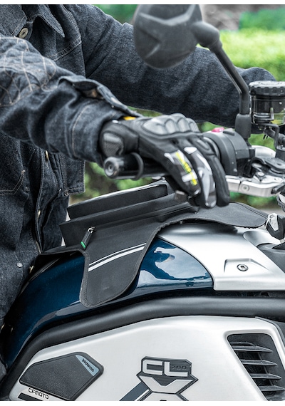 Rockbros Mıknatıslı Dokunmatik Ekranlı Motosiklet Depo Üstü Çantası Tank Bag Alüminyum - Siyah