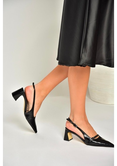 Fox Shoes U654078709 Siyah Kalın Topuklu Kadın Ayakkabı Siyah