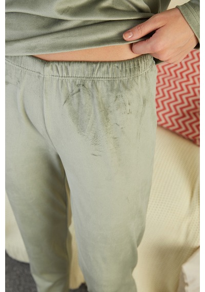 Fullamoda I Love Winter Kabartma Baskılı Kadife Pijama Takımı Yeşil